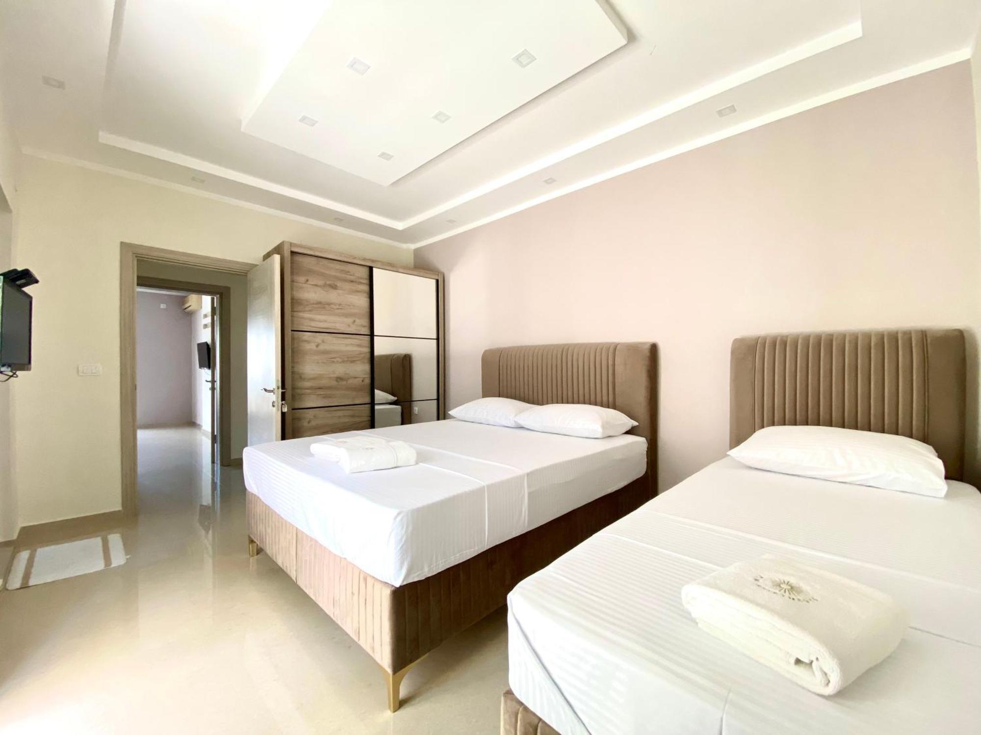 Fimi Apartments Ulcinj Eksteriør billede