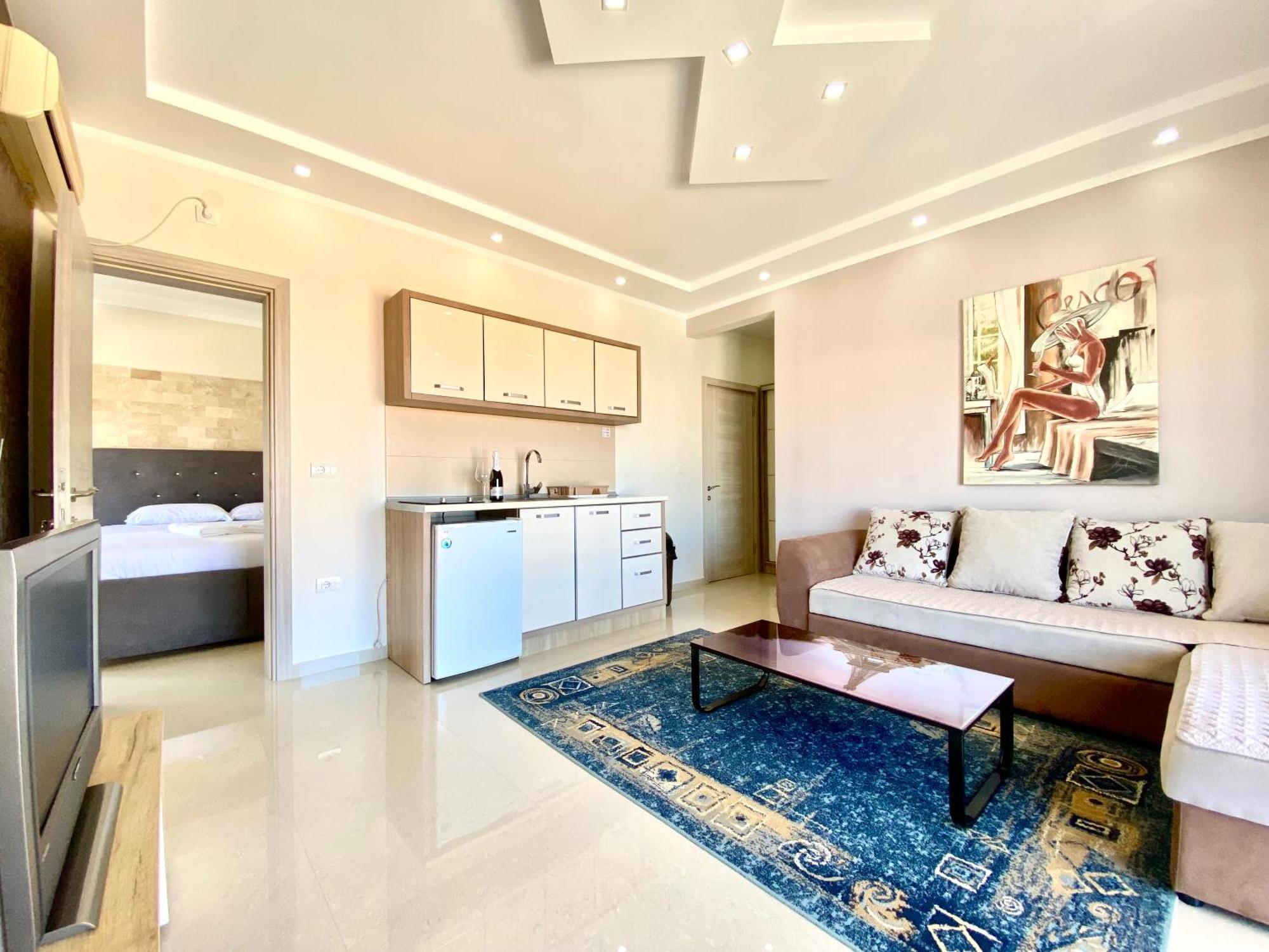Fimi Apartments Ulcinj Eksteriør billede