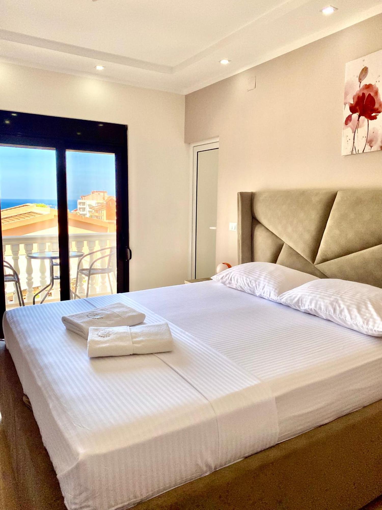 Fimi Apartments Ulcinj Eksteriør billede