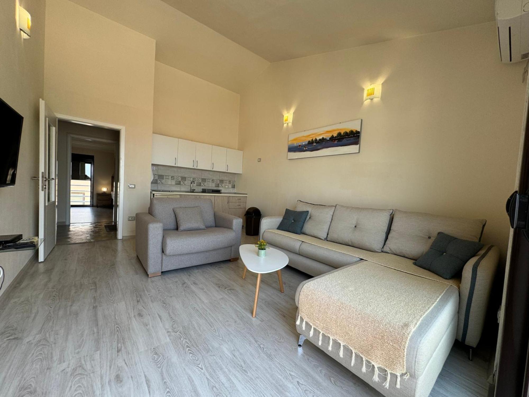 Fimi Apartments Ulcinj Eksteriør billede
