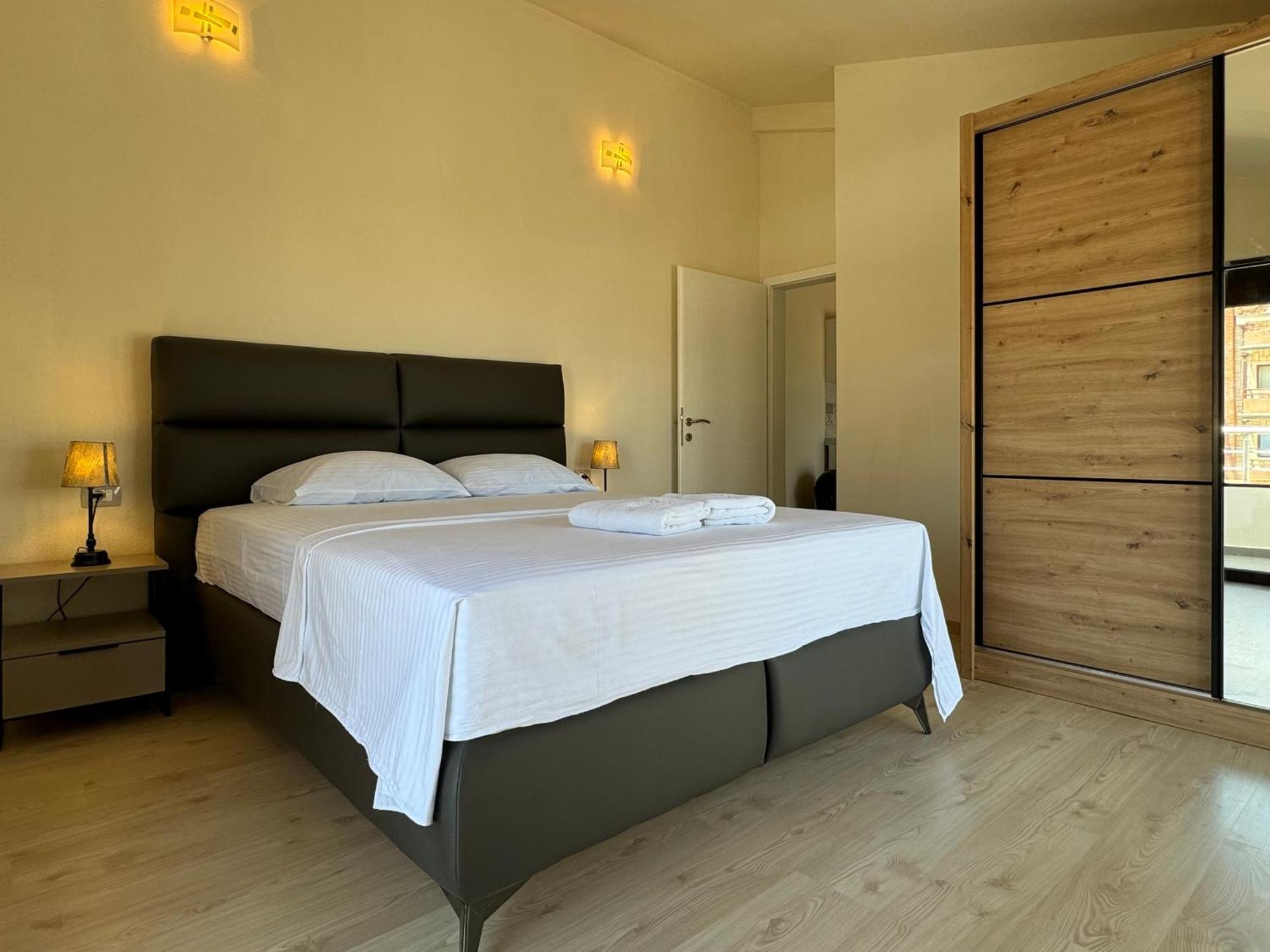 Fimi Apartments Ulcinj Eksteriør billede